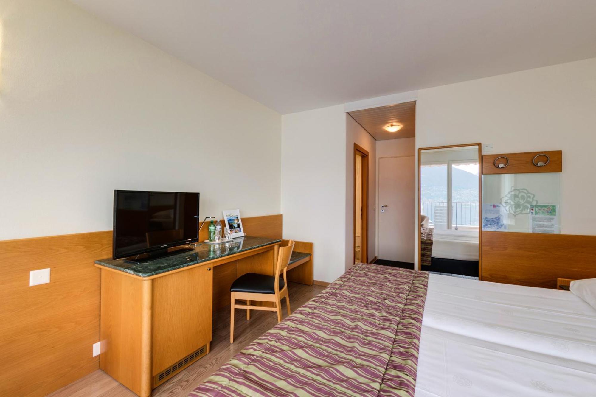 Bellavista Swiss Quality Hotel Gambarogno エクステリア 写真