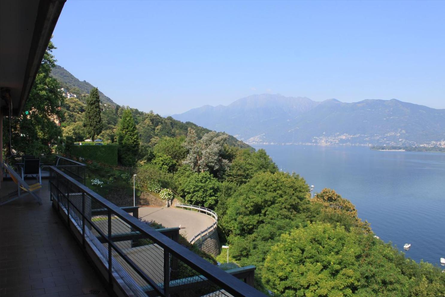 Bellavista Swiss Quality Hotel Gambarogno エクステリア 写真